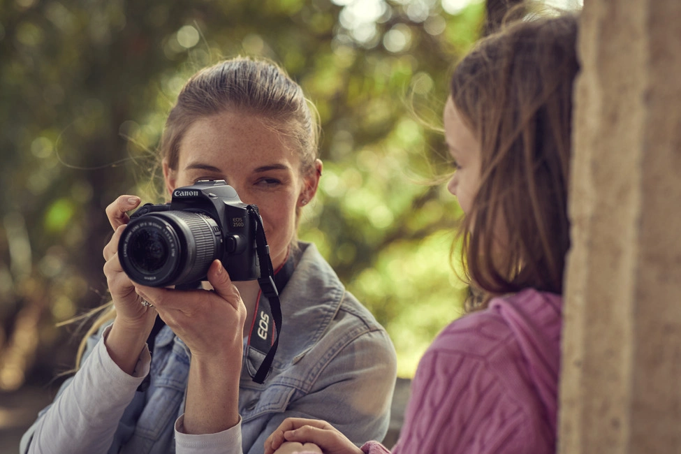 canon eos 250d class="wp-image-919800" 