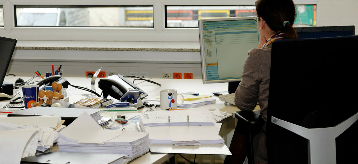Prawie gotowy system do e-dokumentacji został wyrzucony do kosza. Nowy będzie kosztować 90 mln