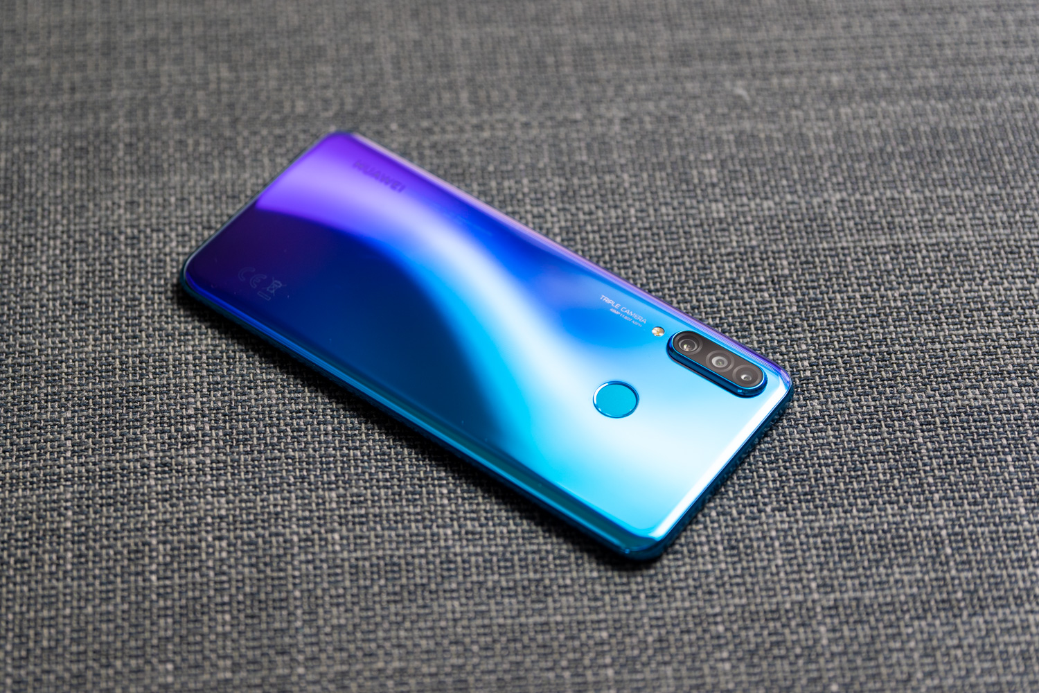Jaki smartfon do 1600 zł kupić? Huawei P30 Lite kontra reszta świata
