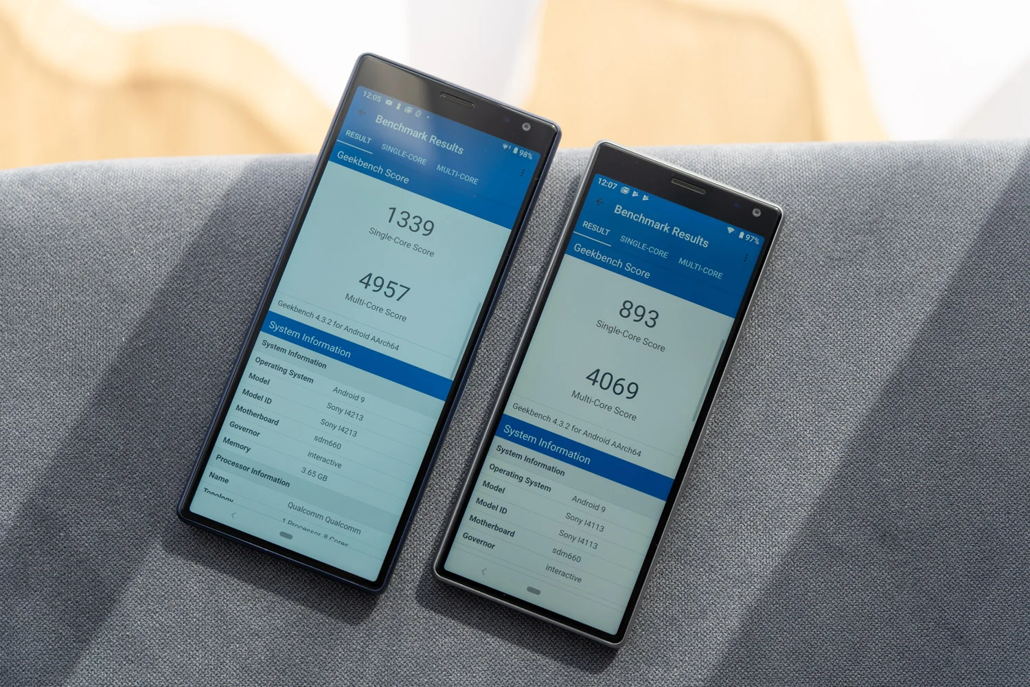 sony xperia 10 xperia 10 plus class="wp-image-914634" 