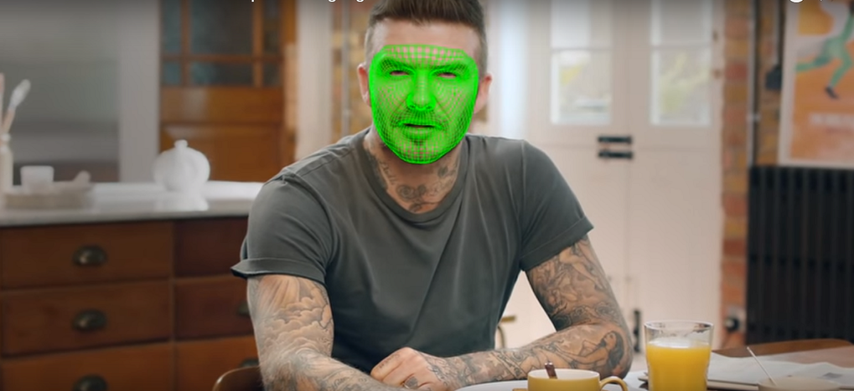 Beckham przemówił w dziewięciu językach dzięki syntezie wizualnej