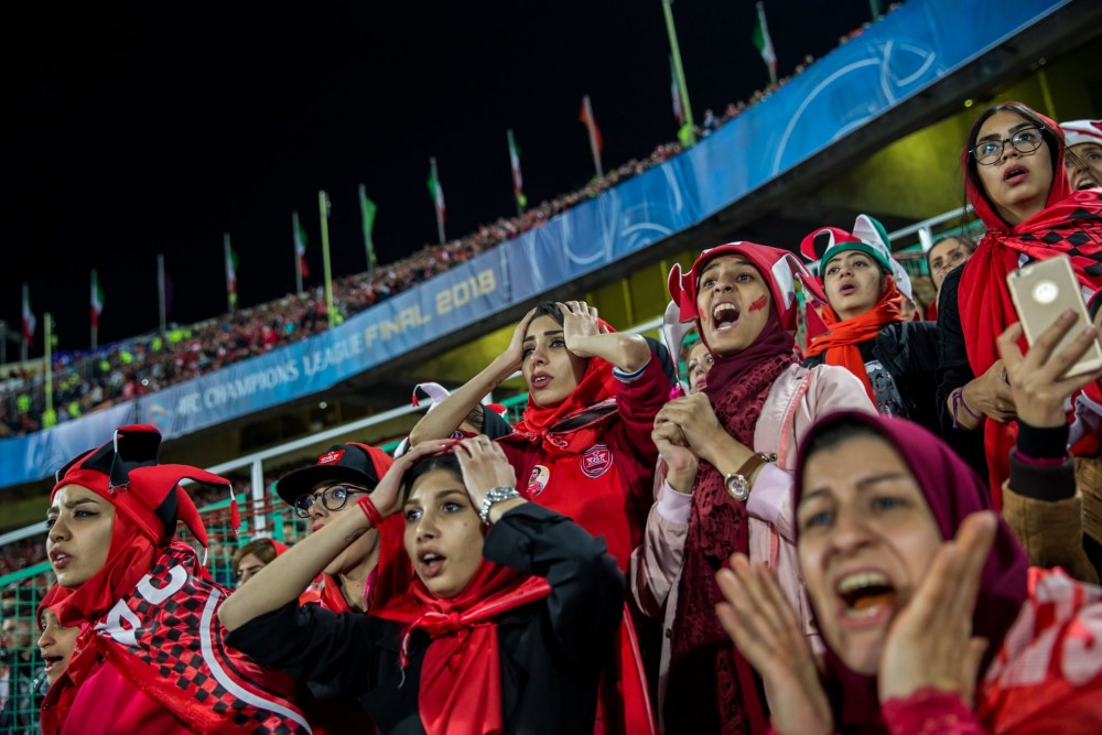 Fot. Forogh Alaei. I miejsce w kat. Sport, historia. Irańska drużyna z Persepolis przegrywa z japońską Kashima Antlers w Teheranie.  