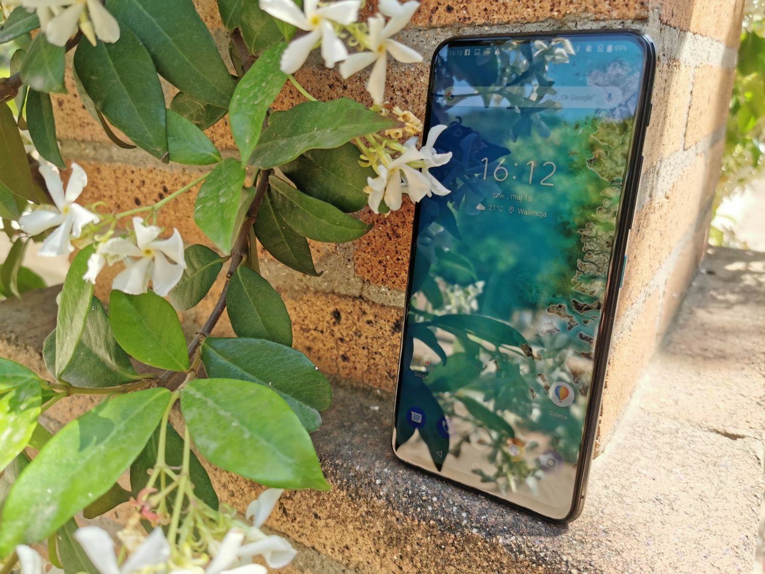 Asus Zenfone 6 kontra ZTE Axon 10 Pro class="wp-image-939173" 
