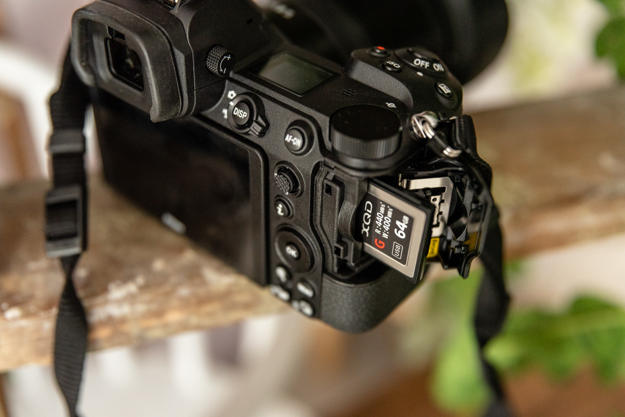 Nikon Z6 czy Nikon D750 