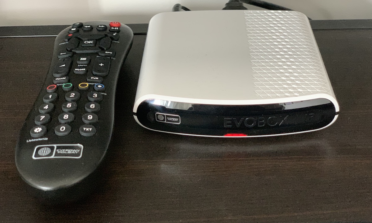 cyfrowy polsat dekoder iptv evobox ip telewizja przez internet netia światłowód plus class="wp-image-944909" 