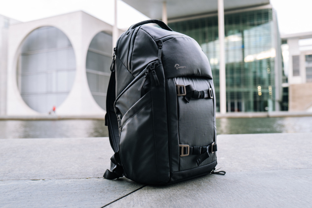 Lowepro FreeLine BP 350 AW class="wp-image-935867" 