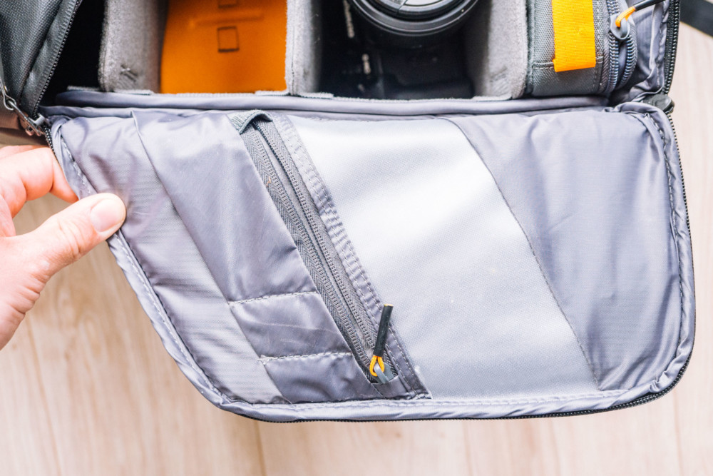 Lowepro FreeLine BP 350 AW class="wp-image-935942" 