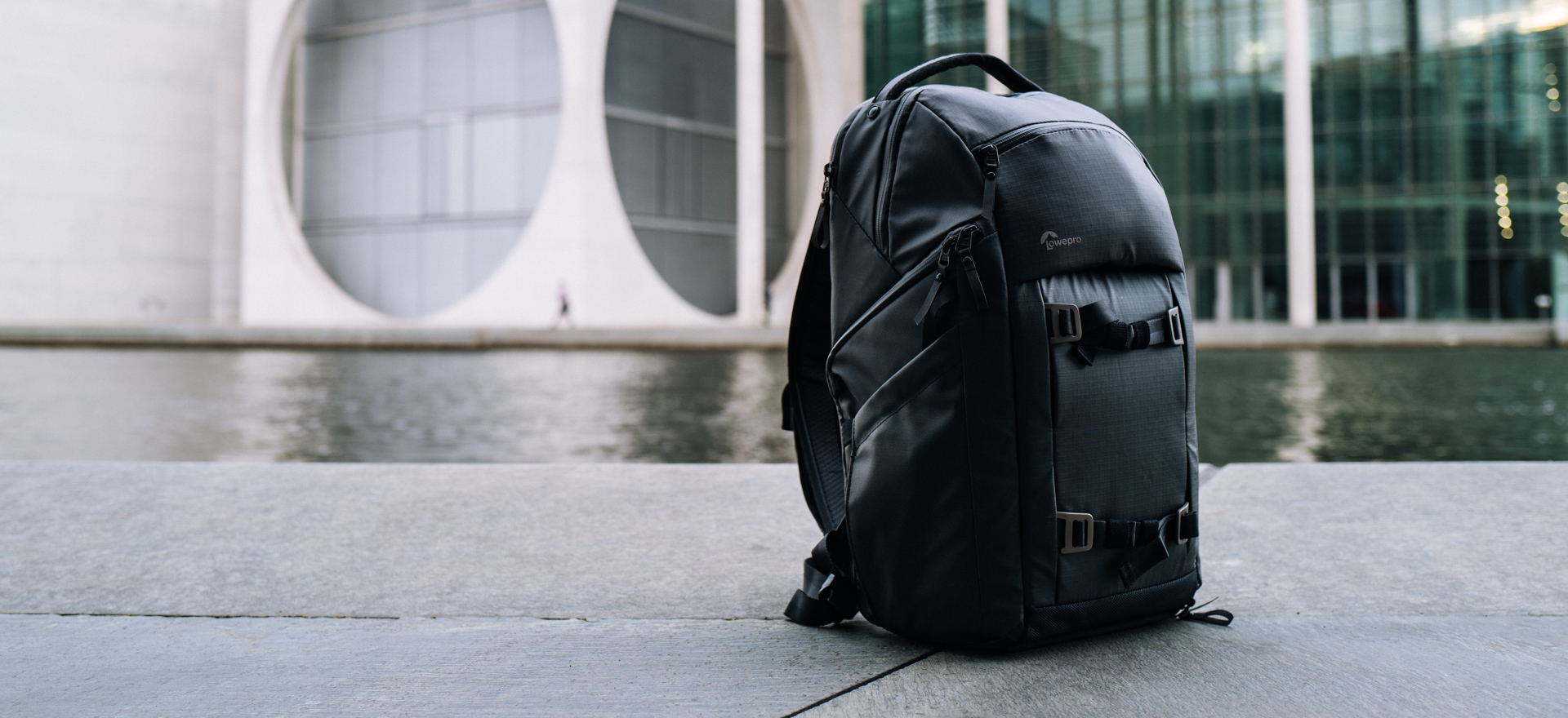 Lowepro FreeLine BP 350 AW