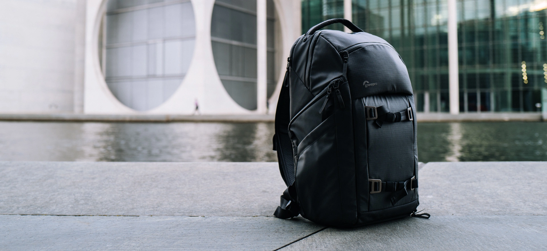 Lowepro FreeLine BP 350 AW