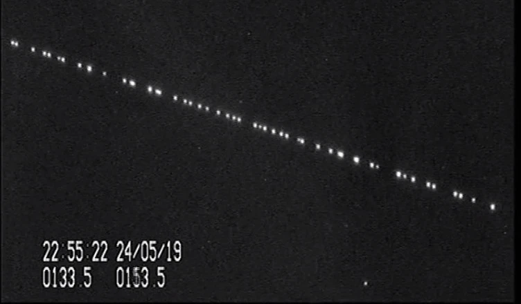 elon-musk-spacex-starlink-astronomia-problemy