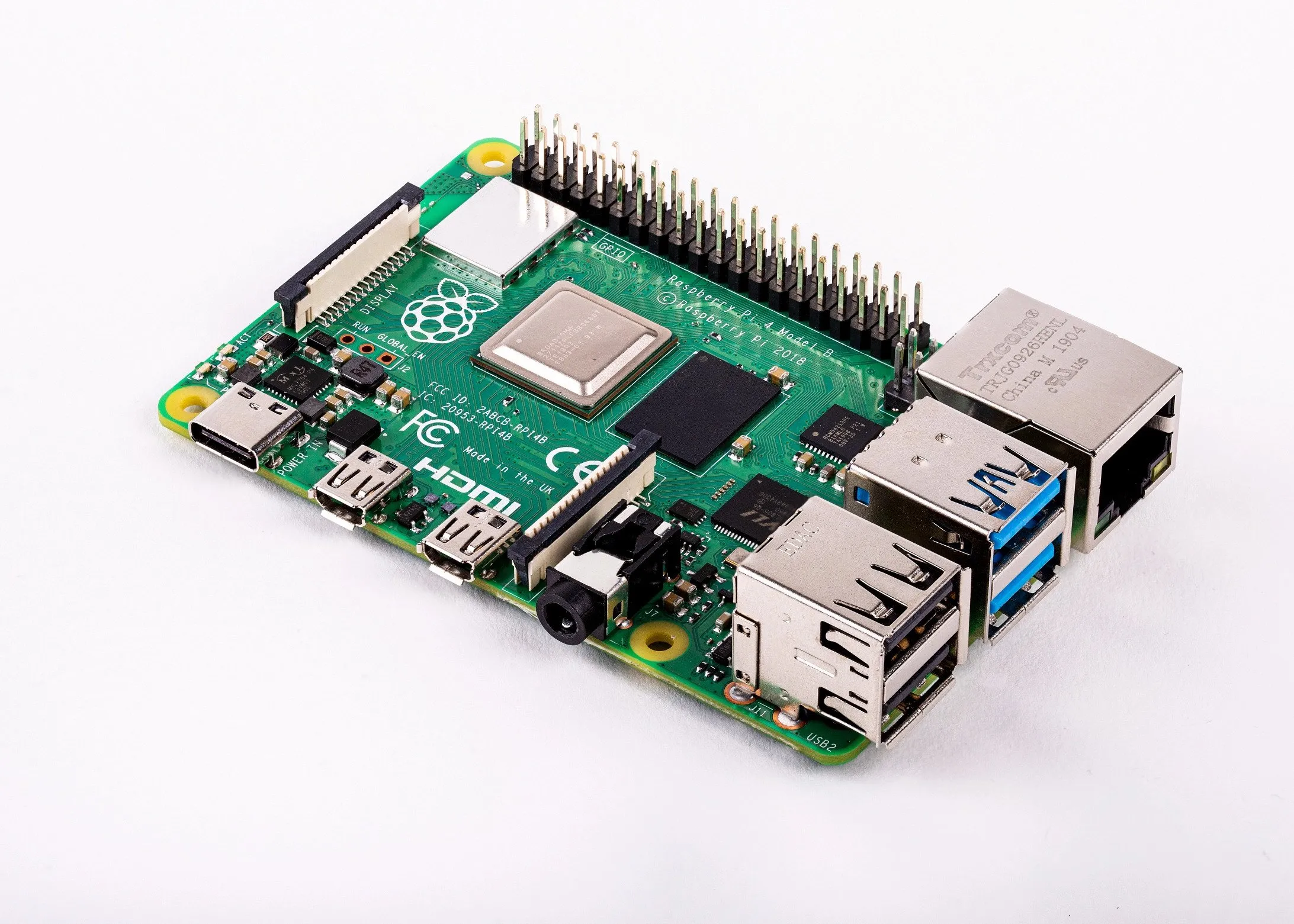 Skosztujcie nowej malinki. Można zamawiać nowy model Raspberry Pi 4