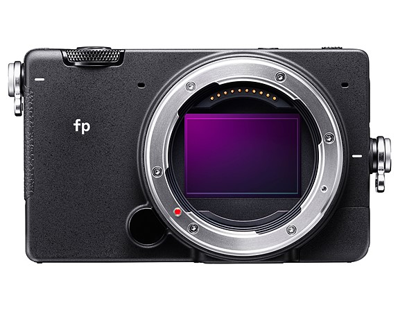 sigma fp class="wp-image-969787" 