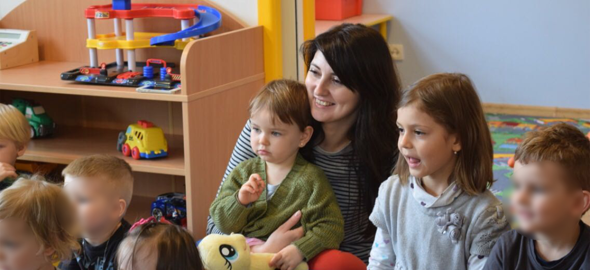 ULIK: Jej córka zderzyła się z polskim przedszkolem. Założyła więc własne