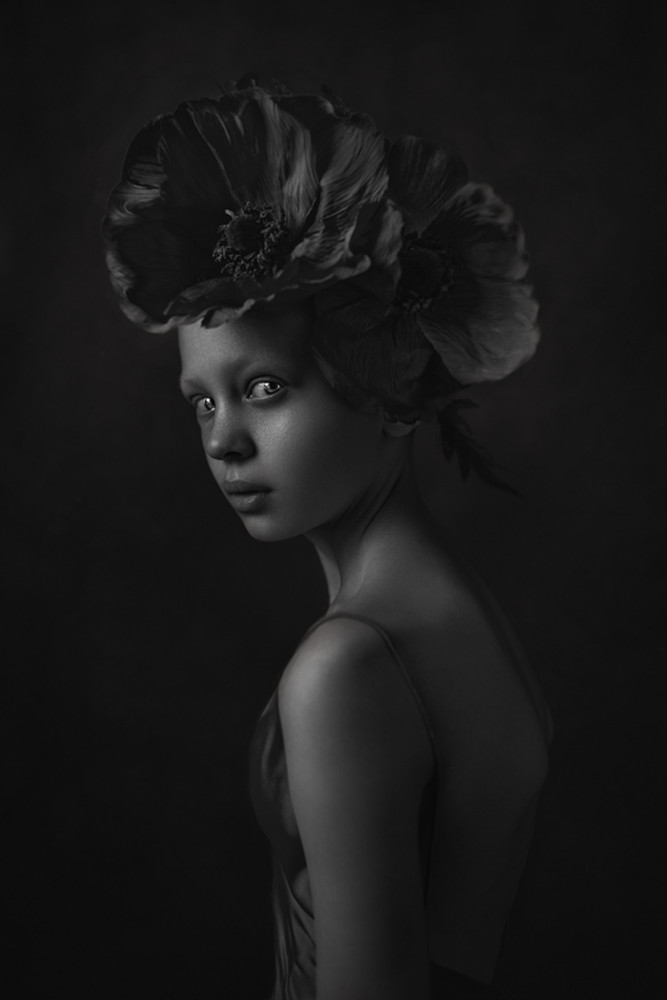 Fot. Kamila J. Gruss, &quot;Hello darkness my old friend&quot;, wyróżnienie w kategorii Fine Art class="wp-image-983440" 