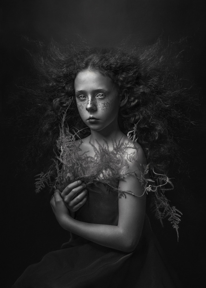 Fot. Kamila J. Gruss, &quot;Dark&quot;, 1. miejsce w kategorii Fine Art class="wp-image-983398" 