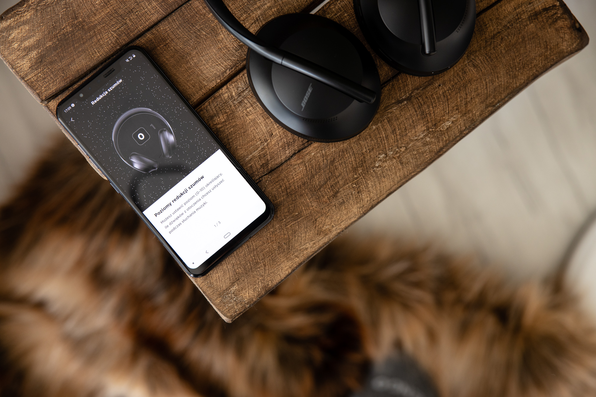 Bose 700 class="wp-image-994065" 