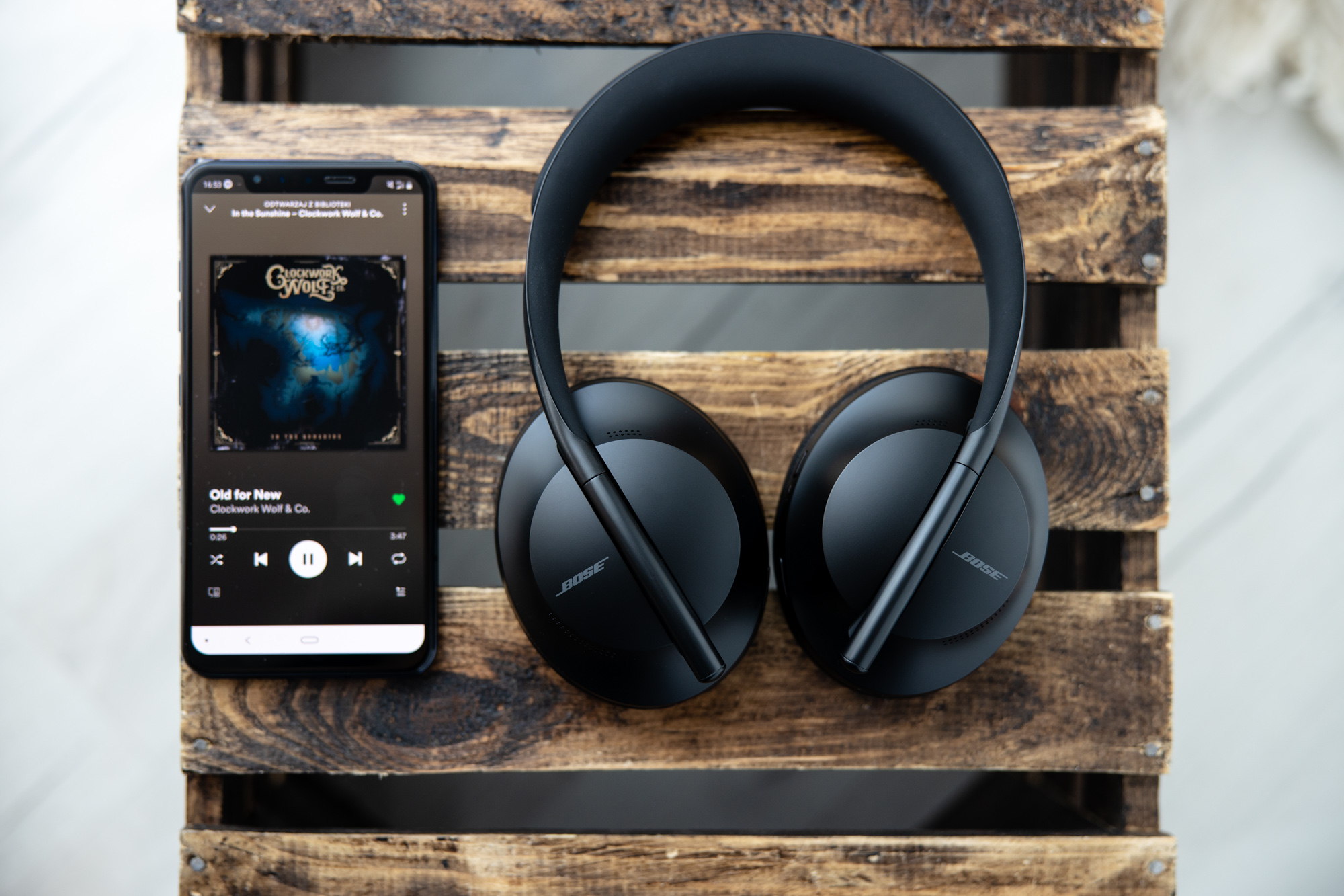 Bose 700