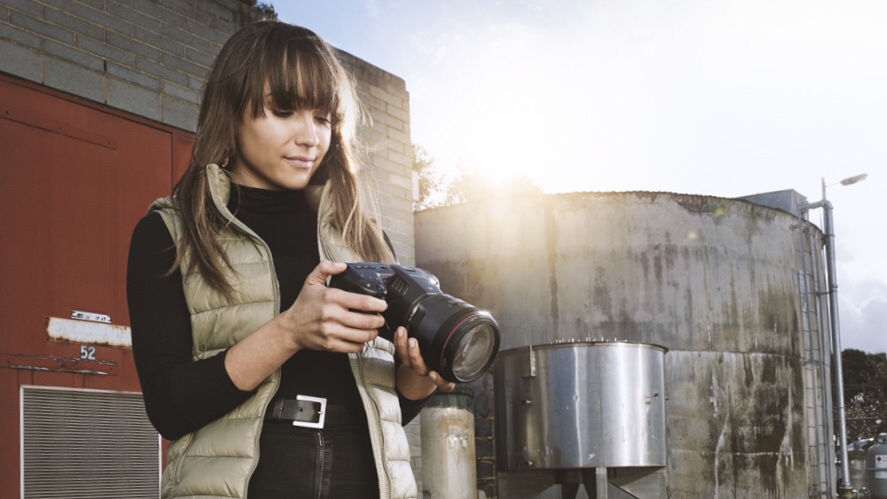 Blackmagic Pocket Cinema Camera 6K class="wp-image-985305" 