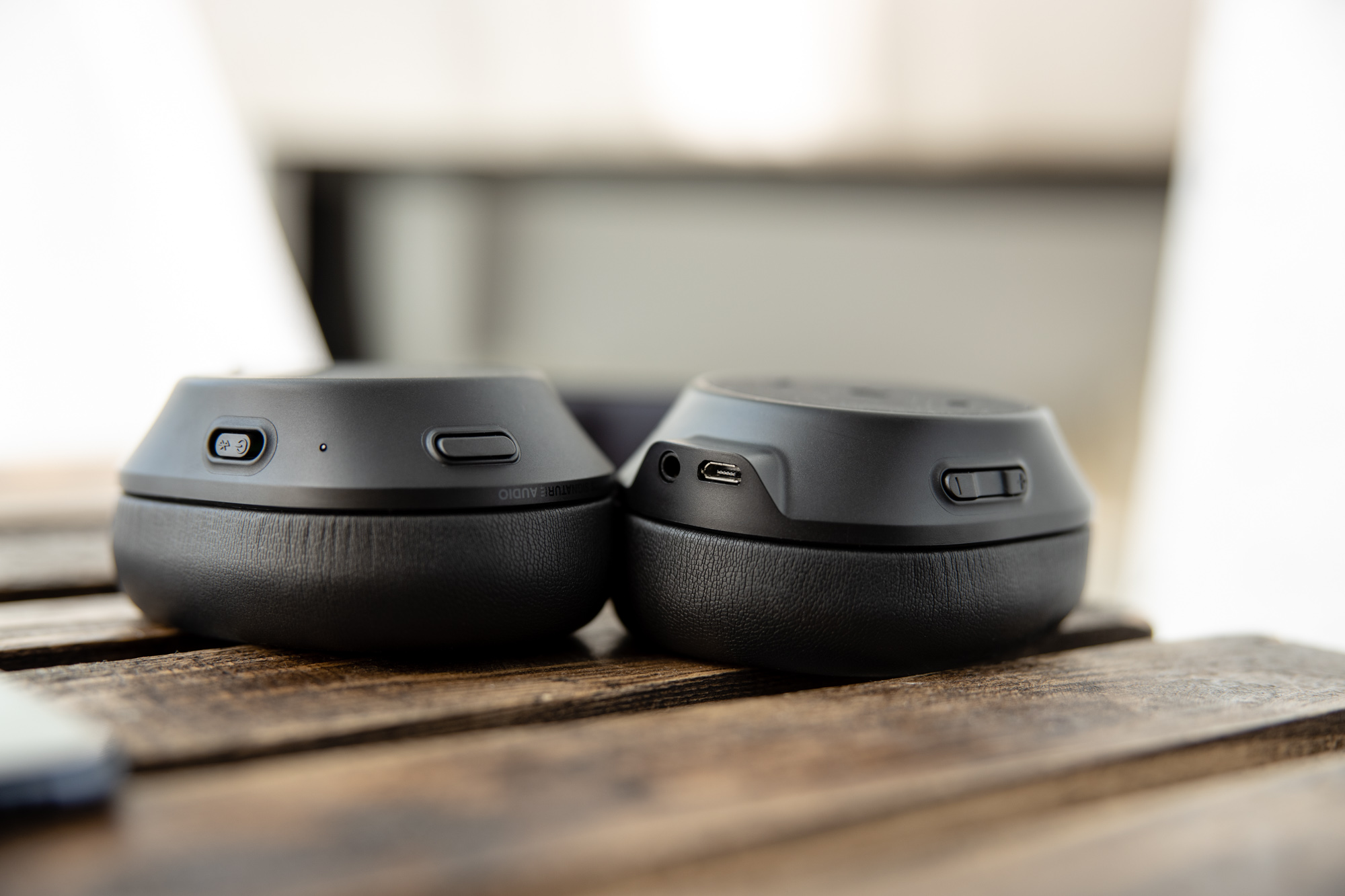 Plantronics BackBeat Go 810 class="wp-image-990504" 