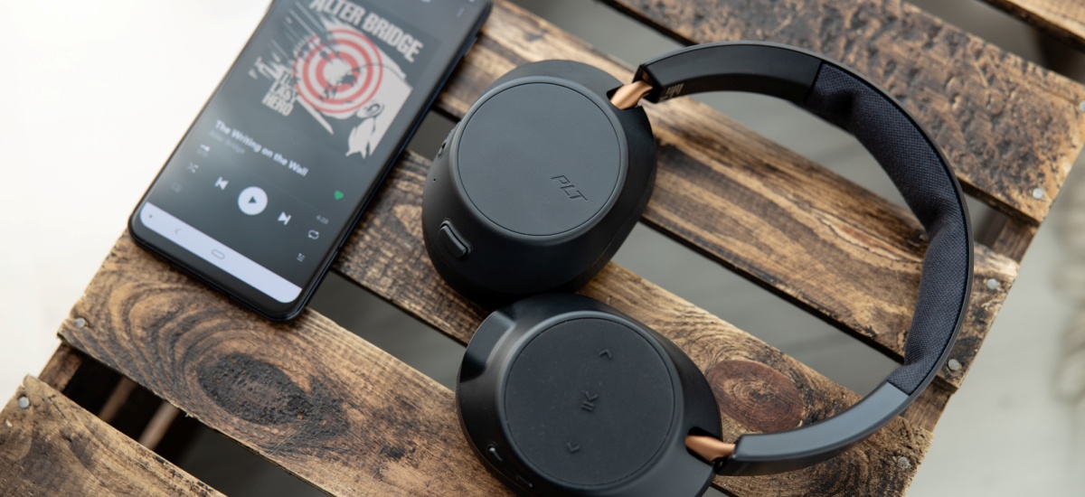 Plantronics BackBeat Go 810 - recenzja niedrogich słuchawek BT z ANC