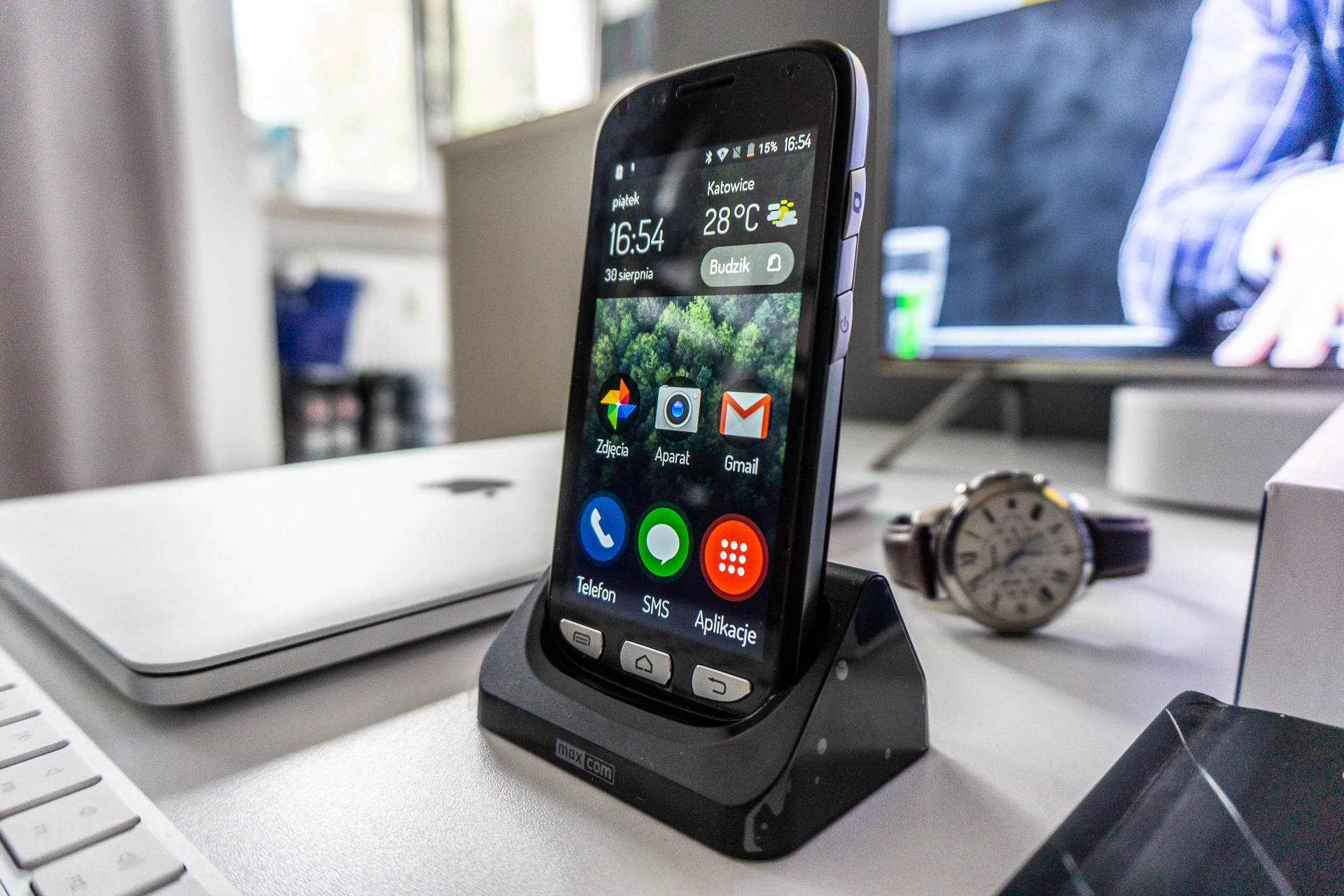 Maxcom MS459 Harmony - telefon dla seniora to niełatwa sprawa