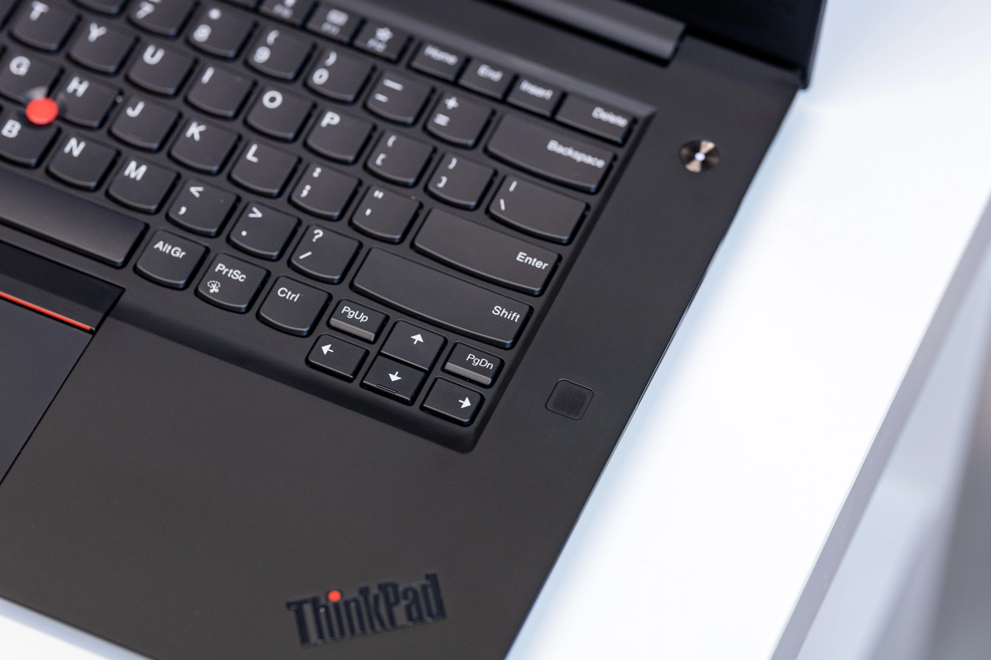 Thinkpad X1 Extreme gen 2 opinie class="wp-image-1005090"