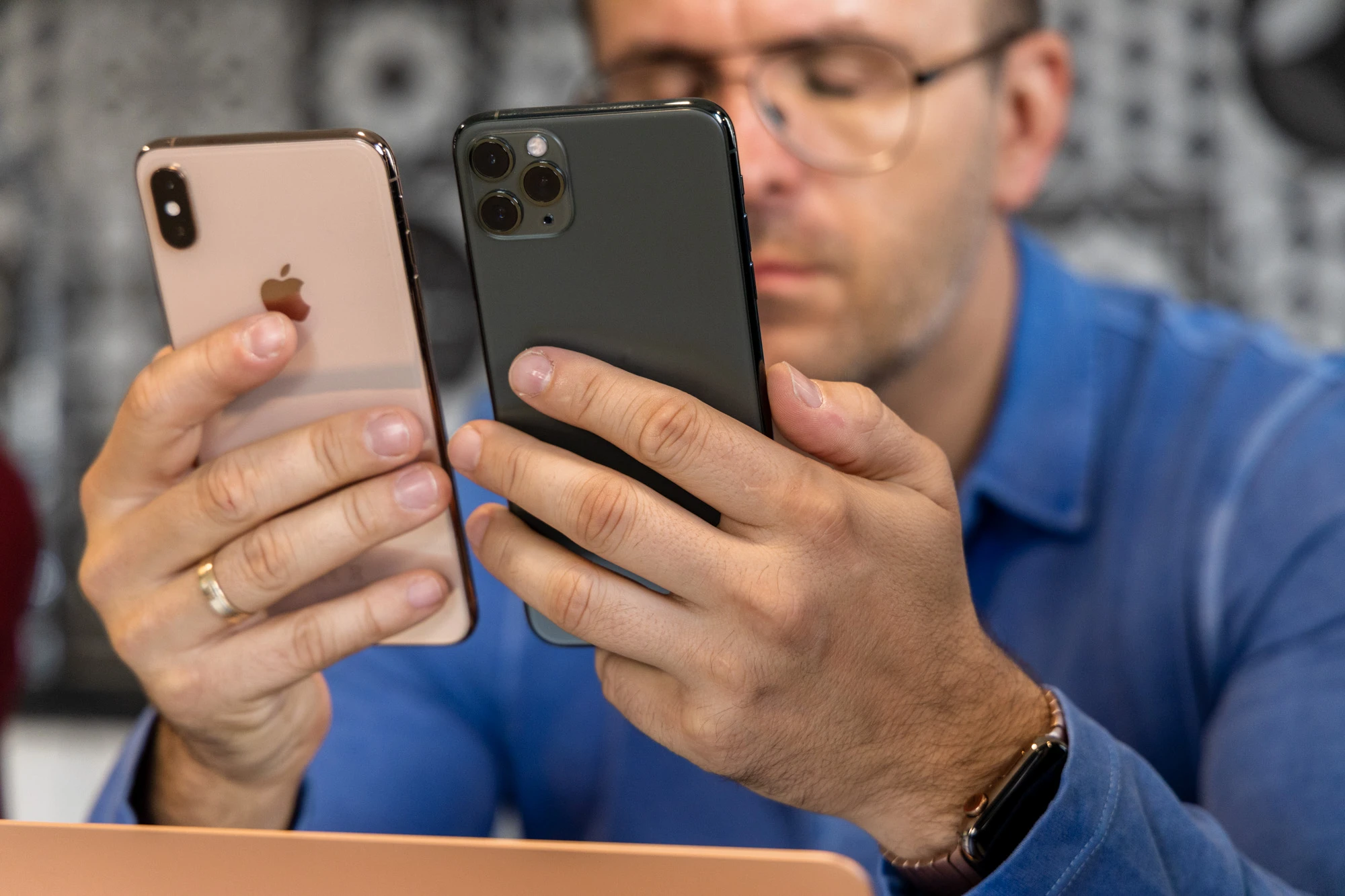 iPhone 11 pro class="wp-image-1006353"