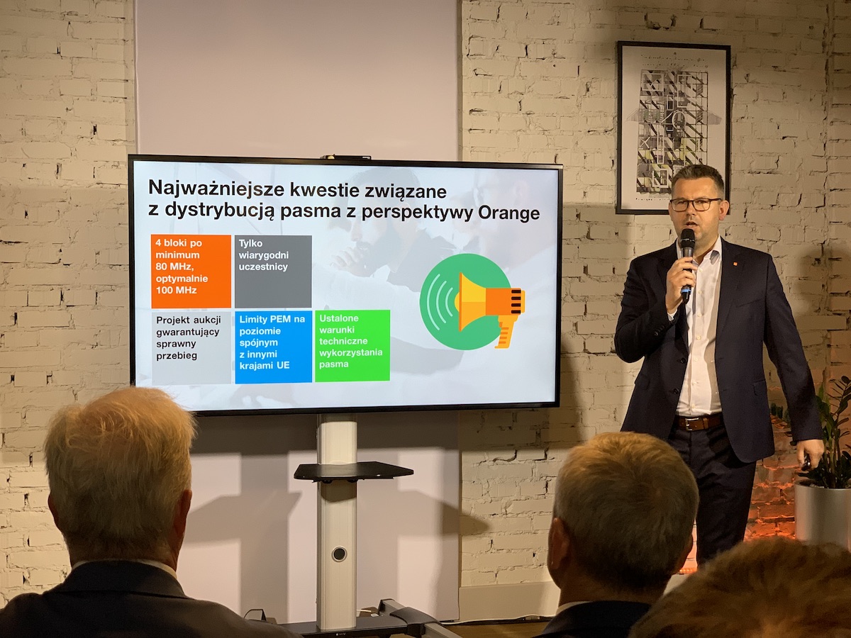orange 5g ericsson class="wp-image-1000533" 
