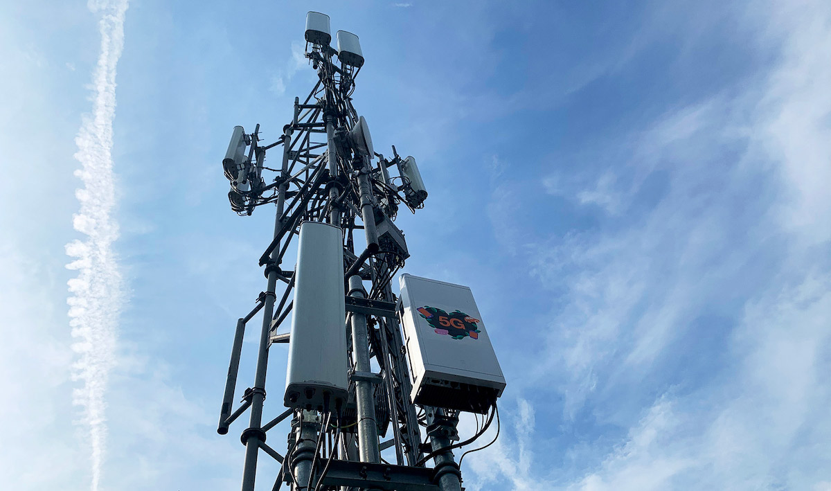 orange 5g ericsson stacja bazowa class="wp-image-1000578" 