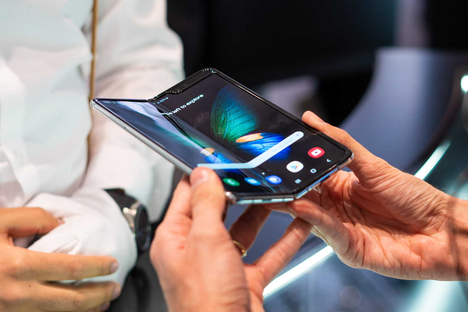 samaung galaxy fold pierwsze wrażenia class="wp-image-997539" 