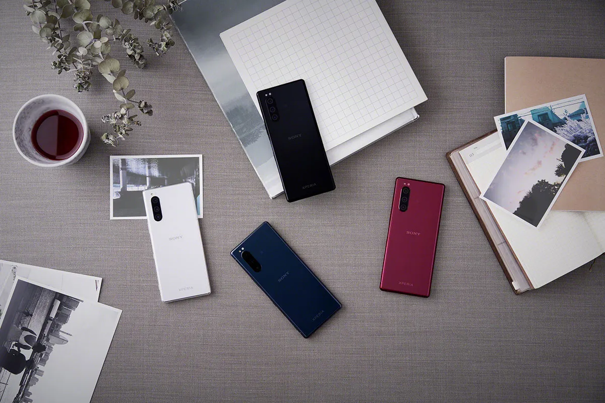 Plus rusza ze świetną promocją. Xperia 5 i słuchawki WF-1000XM3 taniej niż w sklepach