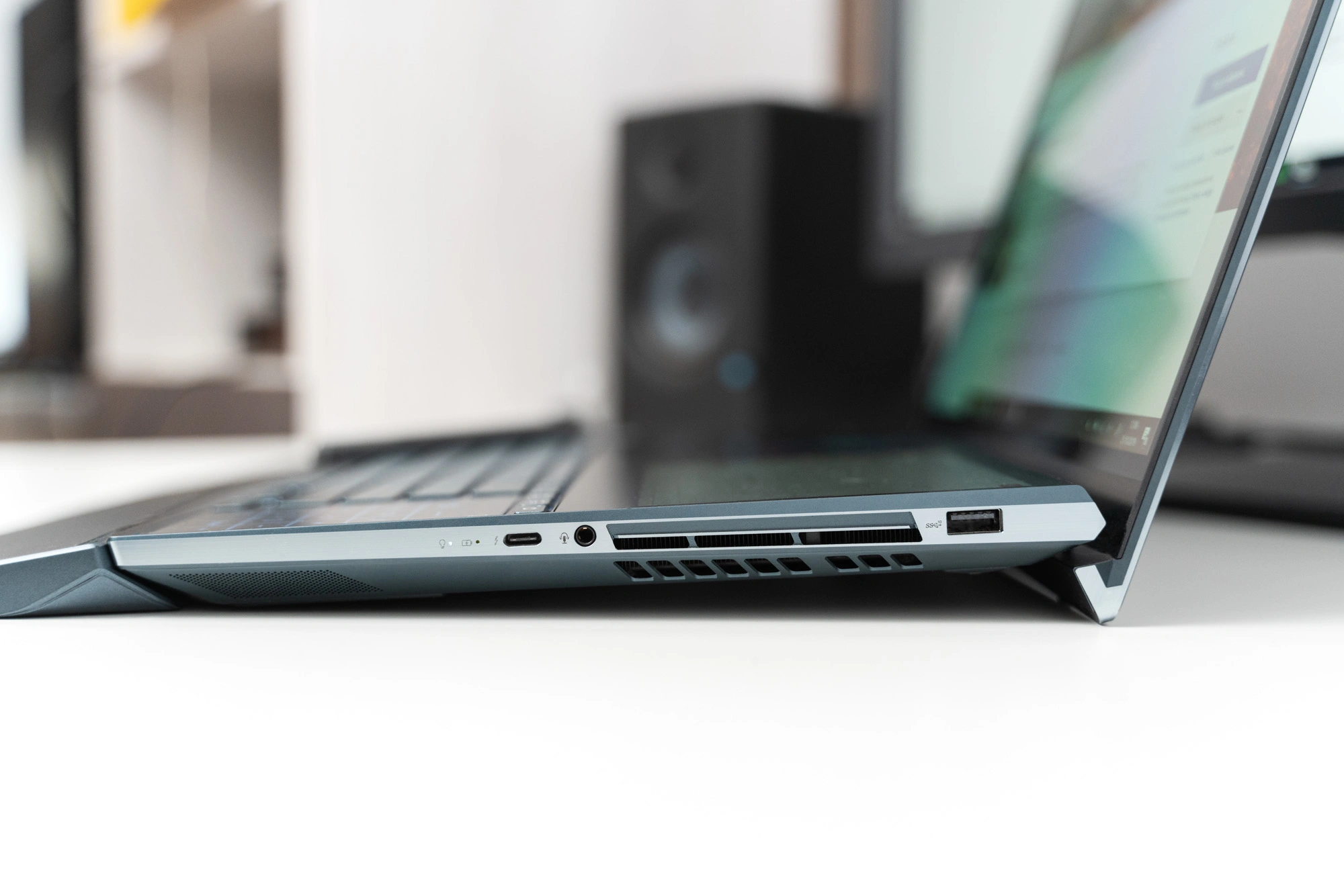 Asus ZenBook ProDuo opinie