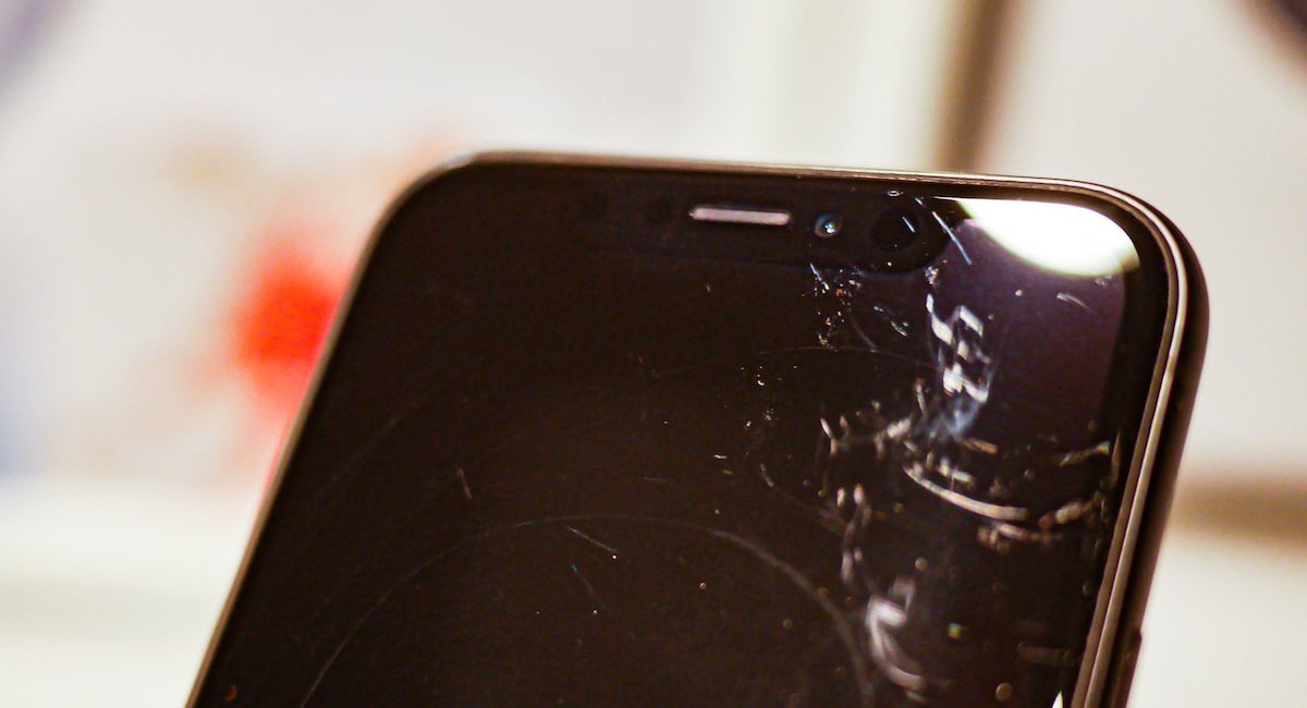 iphone popsuty ekran wymiana szkło szybka wyświetlacz