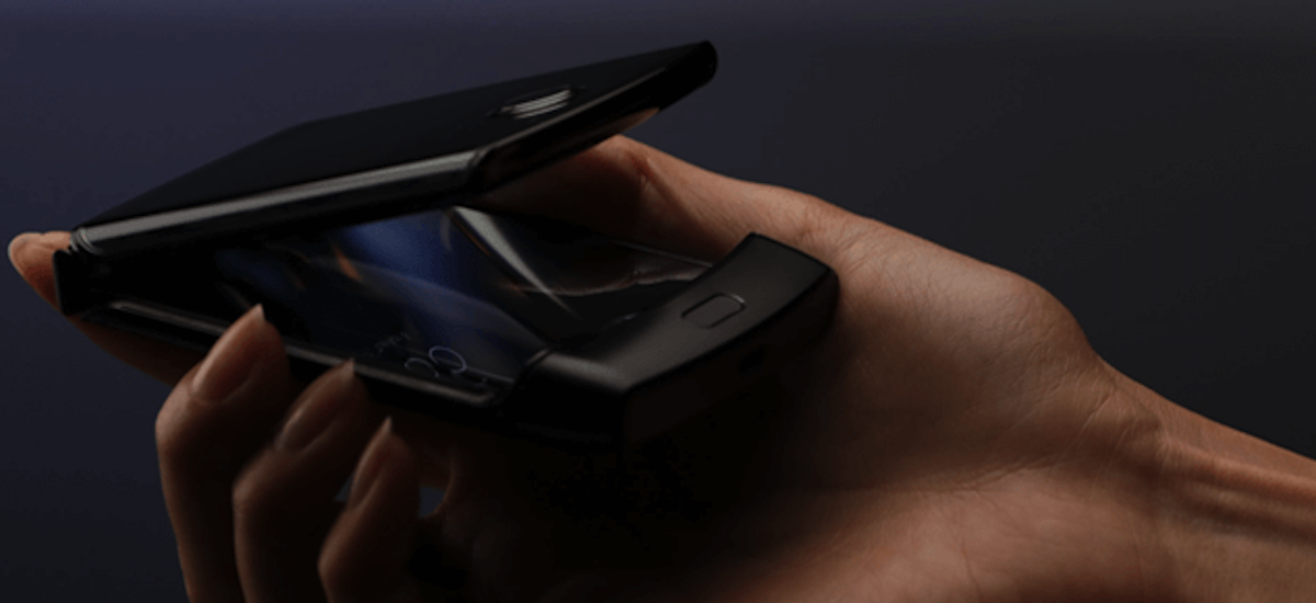 Oto Motorola Razr z klapką i zginanym ekranem - pierwsze zdjęcia