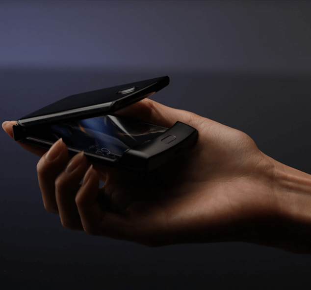 motorola razr 2019 z klapka class="wp-image-1031072" 