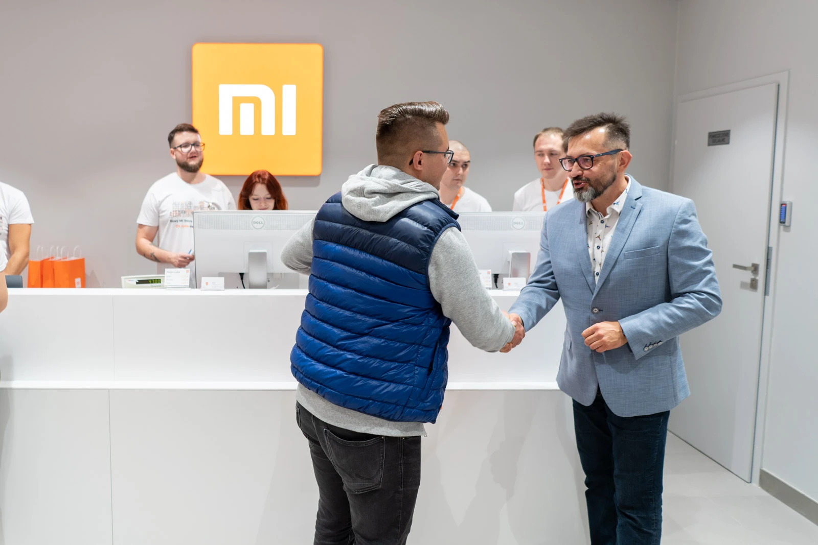 xiaomi mi store białystok galeria alfa class="wp-image-1027615" 