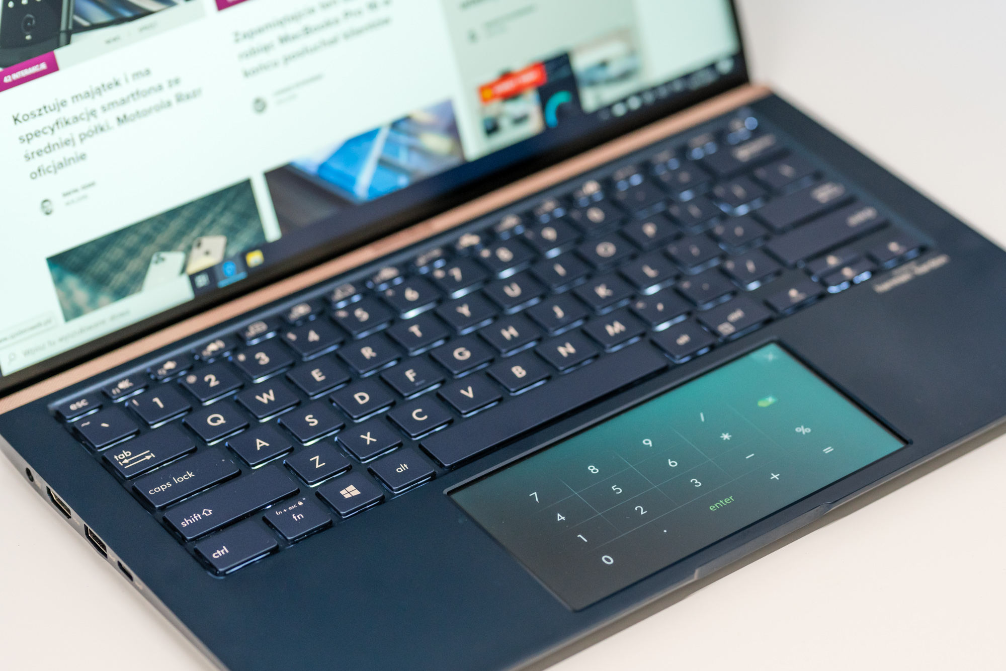 asus zenbook 14 ux434 class="wp-image-1048192" 