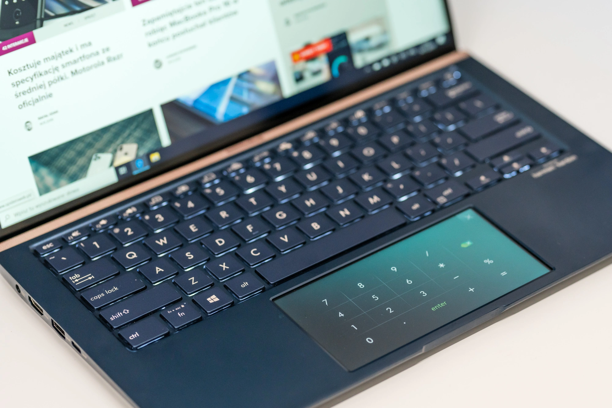 asus zenbook 14 ux434 class="wp-image-1048192" 
