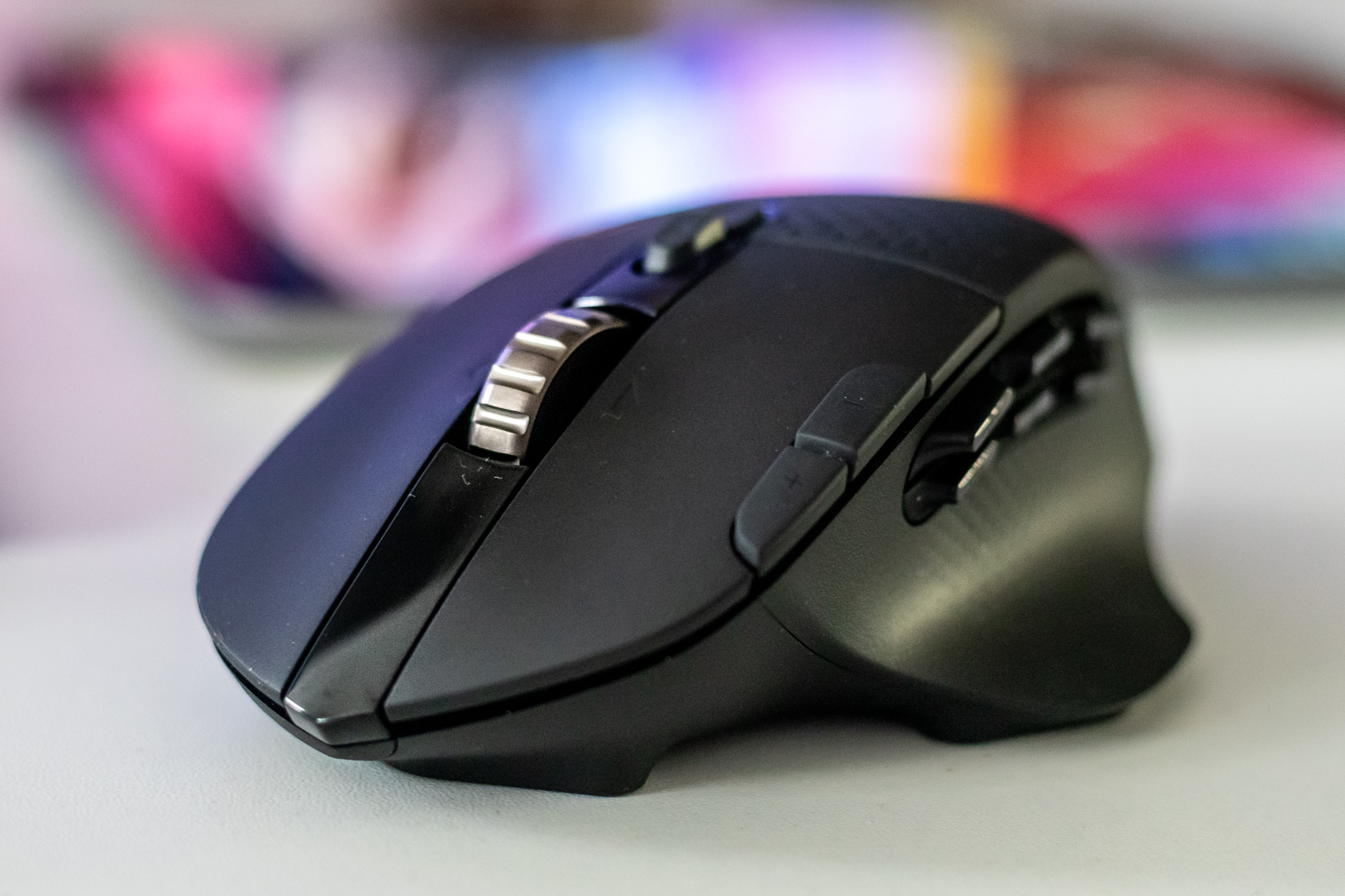 Recenzja myszy Logitech G604 - stworzona do MMO i MOBA