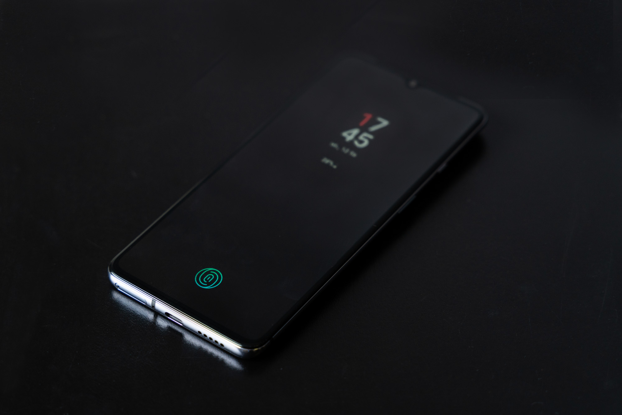 OnePlus 7T opinie class="wp-image-1037681" 