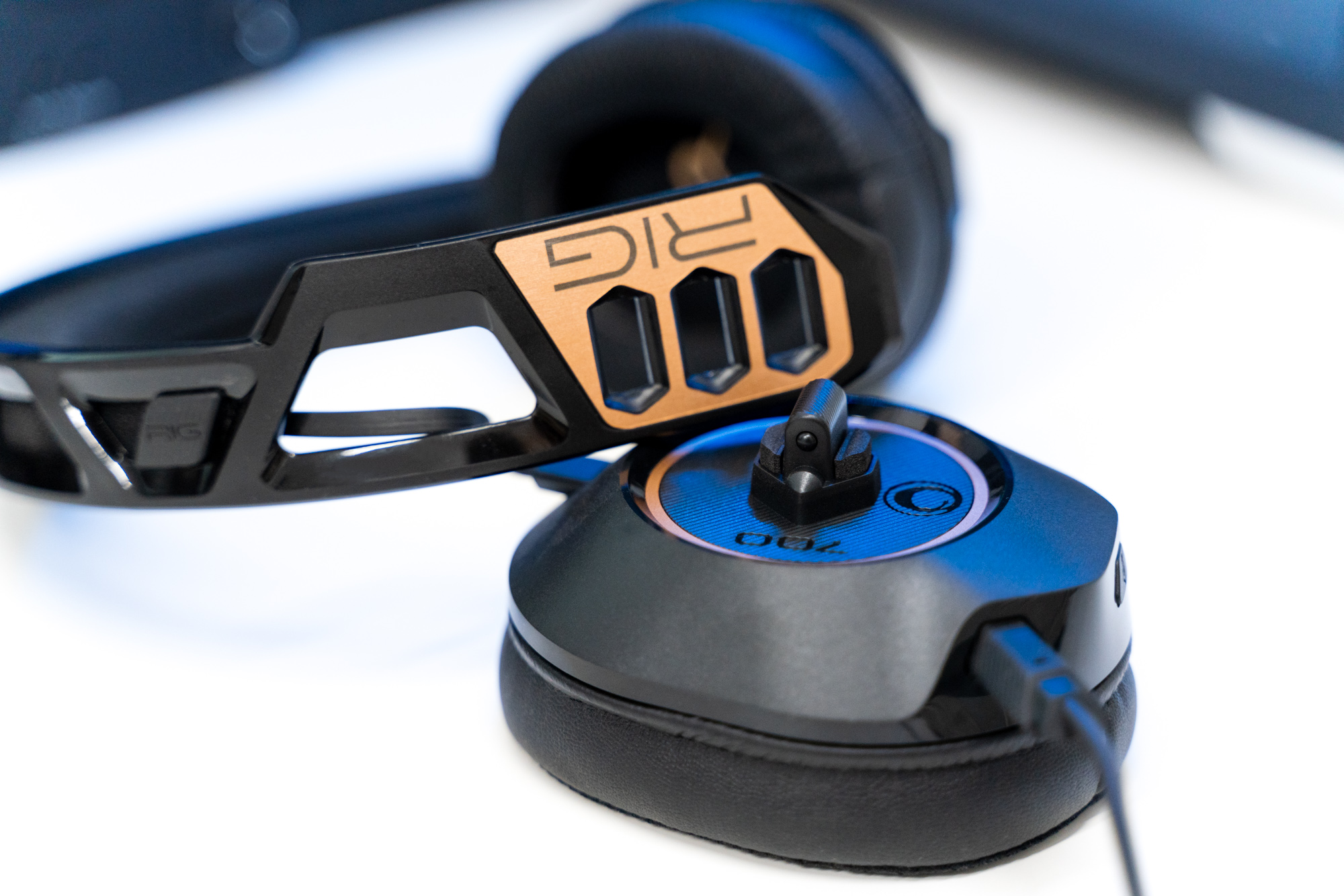 Plantronics RIG 700 HD opinie class="wp-image-1049107" 
