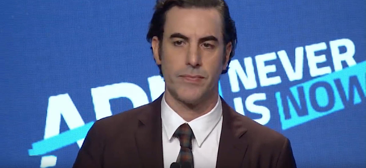 „Borat” krytykuje Facebooka i grozi Zuckerbergowi więzieniem