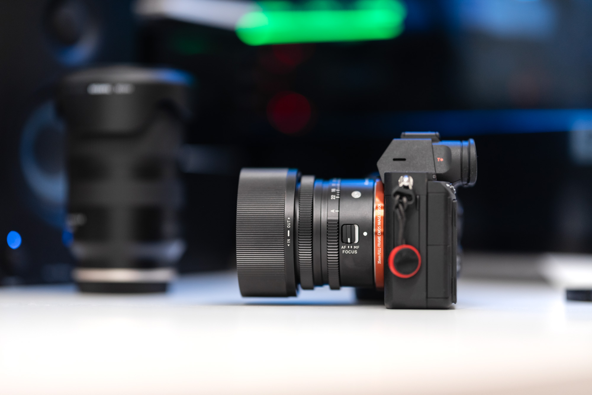 Sigma C 45 mm f/2.8 opinie class="wp-image-1033217" 