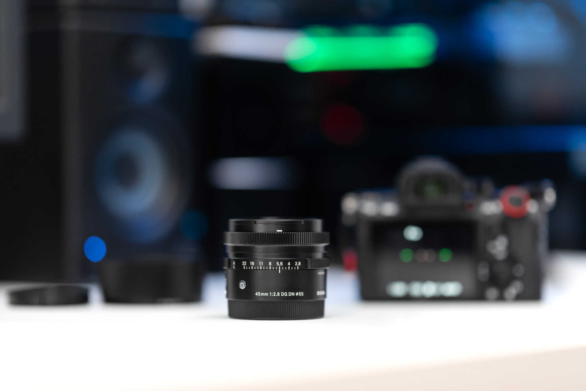 Sigma C 45 mm f/2.8 opinie class="wp-image-1033226" 