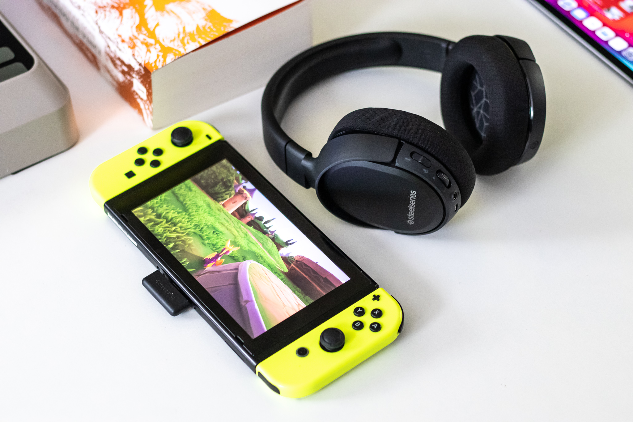  class="wp-image-1033658" title="SteelSeries Arctis 1 Wireless słuchawki" 