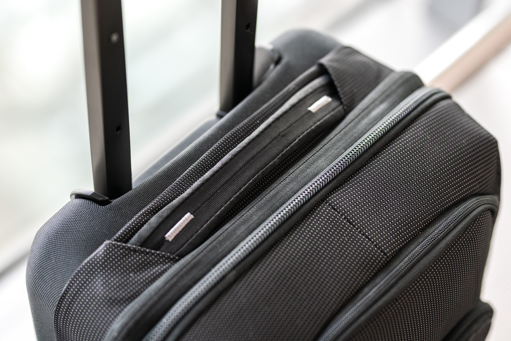 Thule Crossover 2 Carry On Spinner opinie class="wp-image-1043834" 
