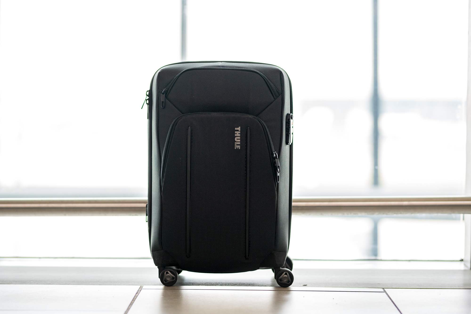 Thule Crossover 2 Carry On Spinner opinie class="wp-image-1043867" 