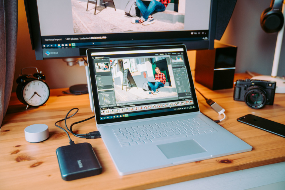 Jaki laptop dla fotografa? Microsoft Surface Book 2 15&quot; 