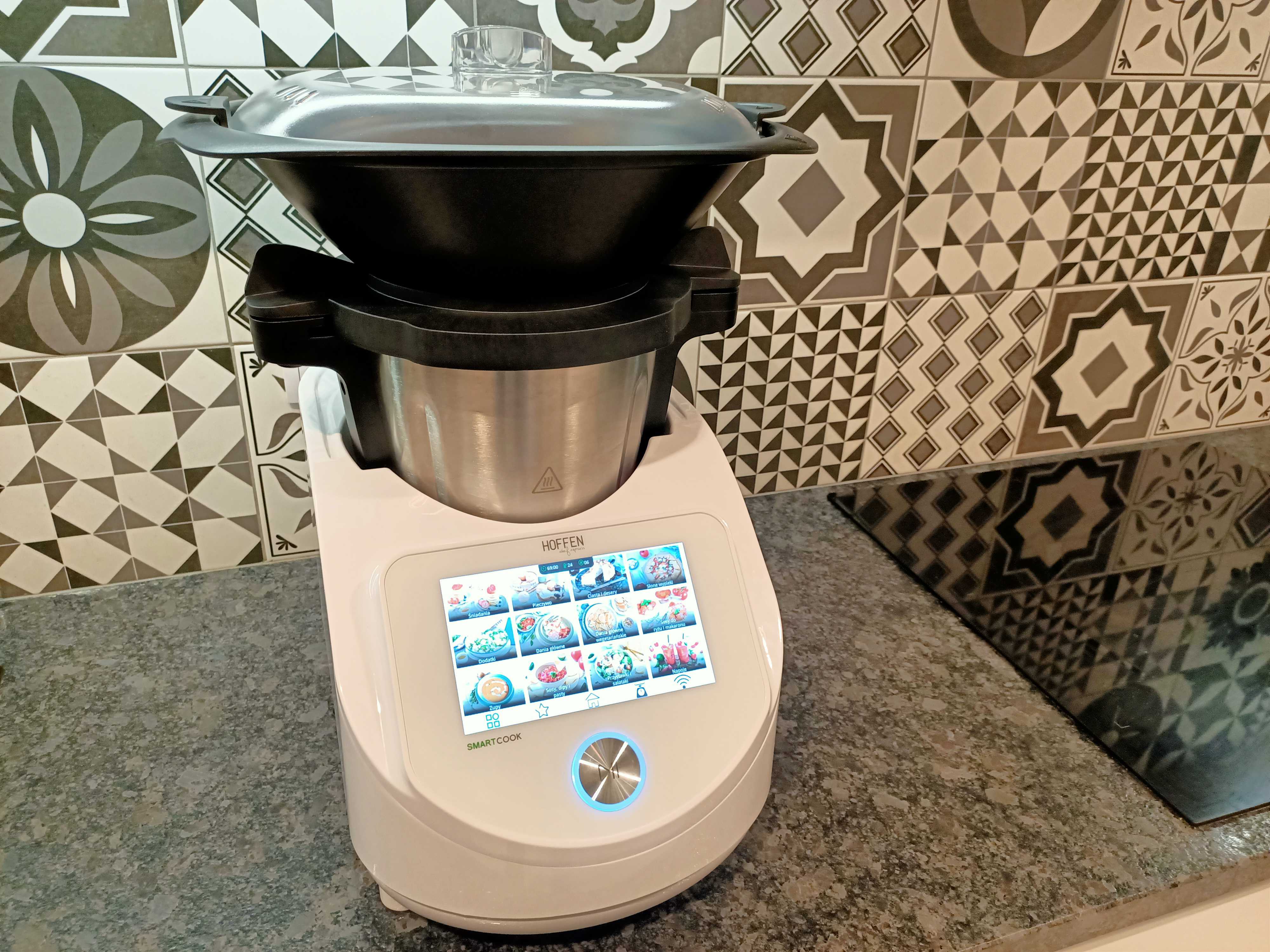 Sprawdziłem odpowiedź Biedronki na Thermomixa. Szybki test Biedromixa za 1299 zł