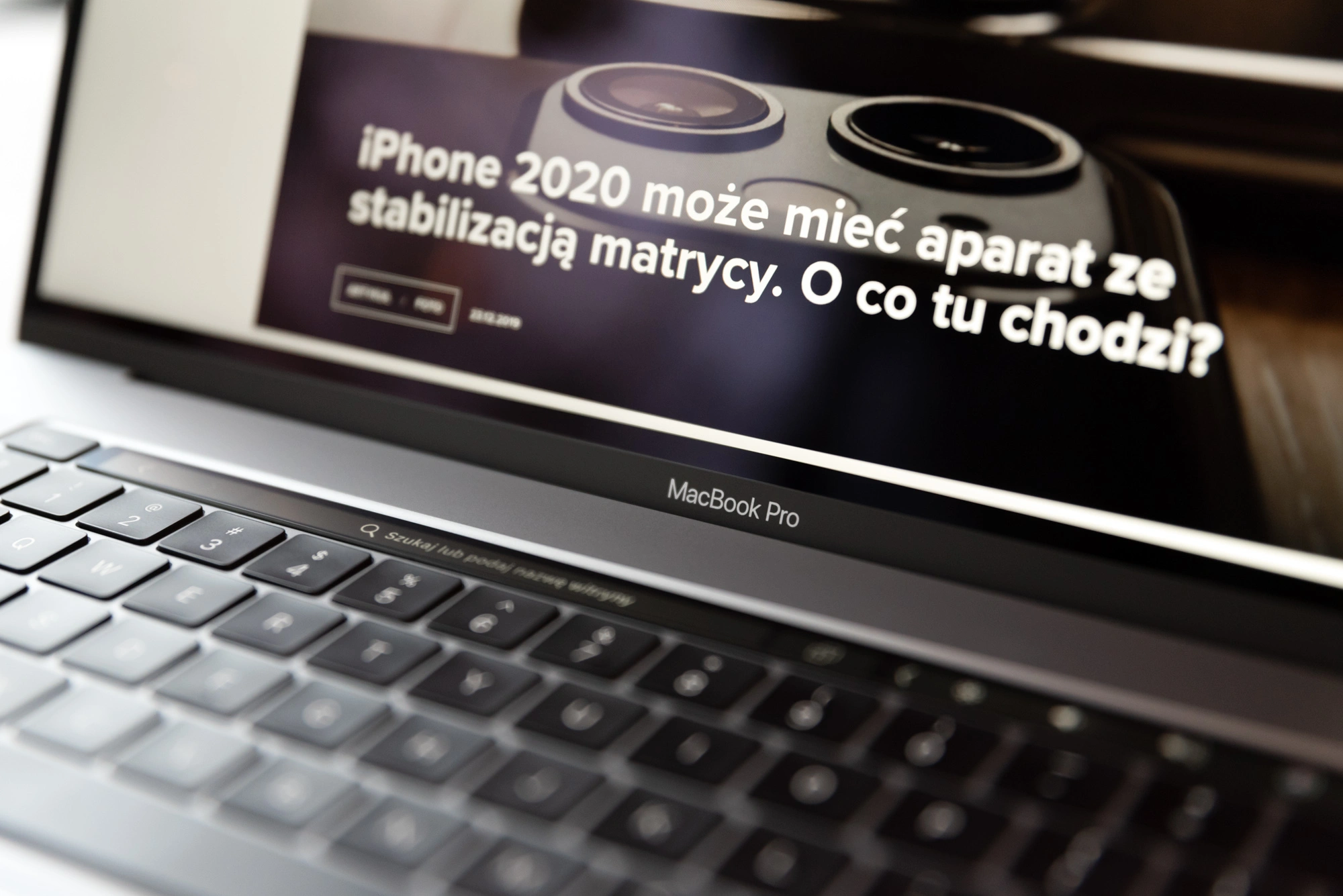 MacBook Pro 16 class="wp-image-1062837"